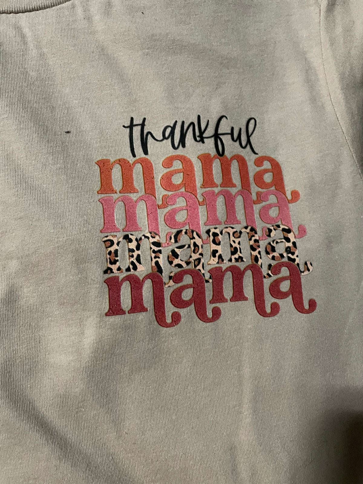 Thankful Mama Graphic Tee