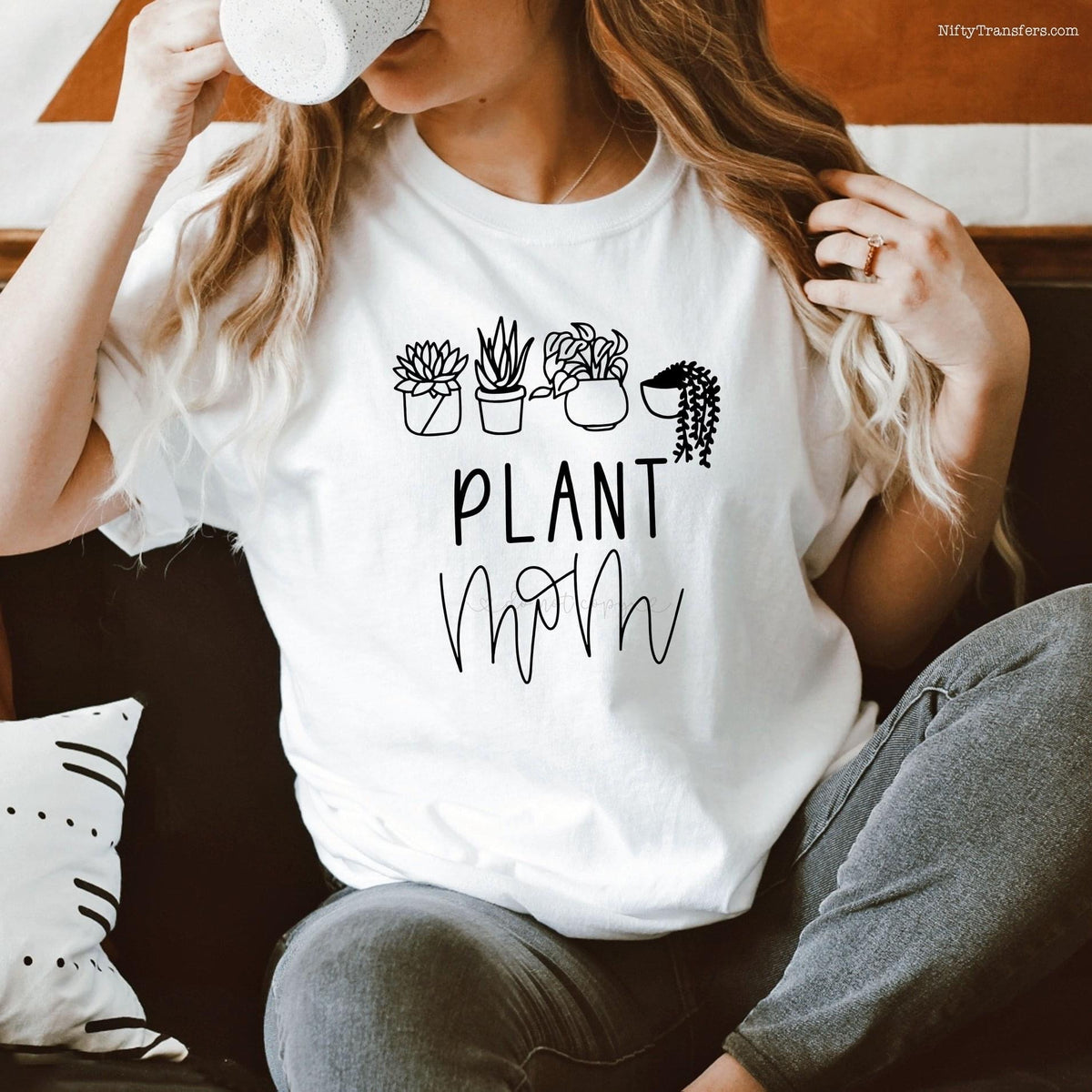 Plant Mom Graphic Tee