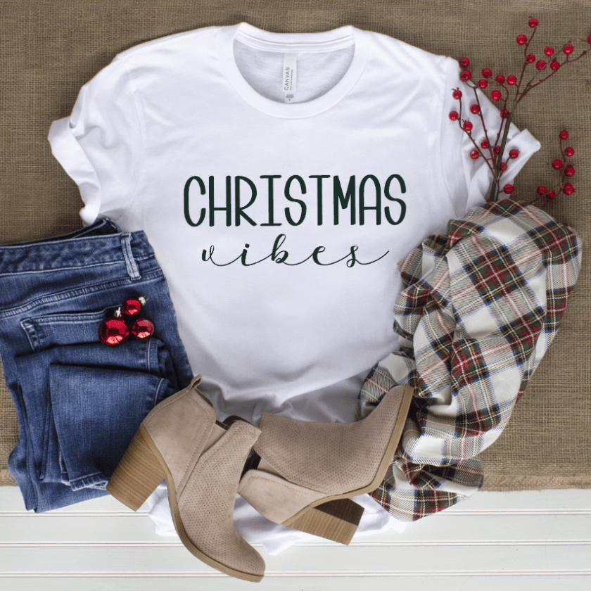 Christmas Vibes Graphic Tee